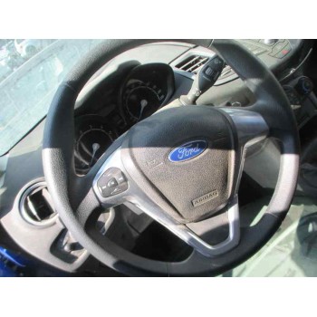 ford fiesta (ccn) del año 2013