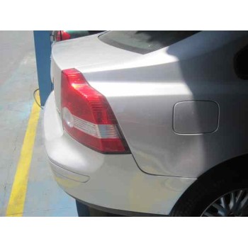 volvo s40 berlina del año 2005