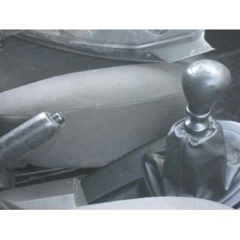 ford focus berlina (cak) del año 2004