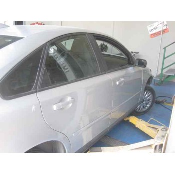 volvo s40 berlina del año 2005