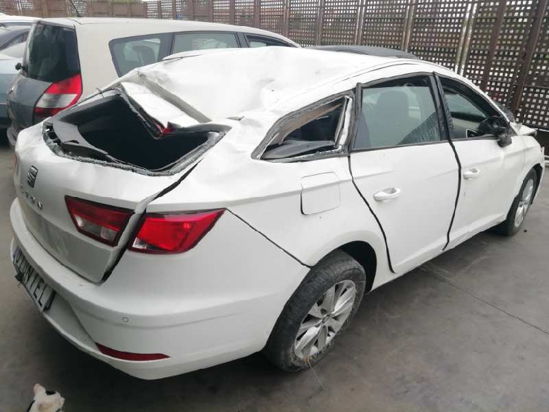 SEAT LEON ST (5F8)