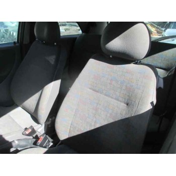 opel corsa c del año 2002