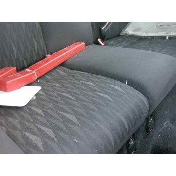 ford focus berlina (cak) del año 2004