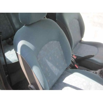 peugeot 206 berlina del año 2000