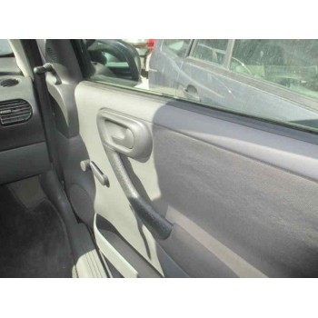 opel corsa c del año 2002