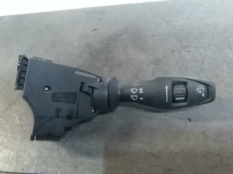 Recambio de mando limpia para ford fiesta (cb1) titanium referencia OEM IAM 8A6T17A553AC  