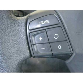 volvo s40 berlina del año 2005