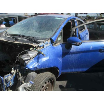 ford fiesta (ccn) del año 2013