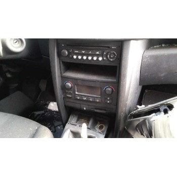 peugeot 207 del año 2007