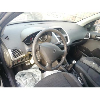 peugeot 206+ del año 2010