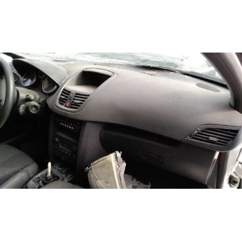 peugeot 207 del año 2007