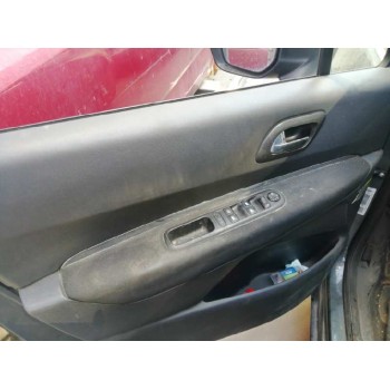 peugeot 5008 del año 2010