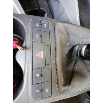 seat ibiza (6j5) del año 2009