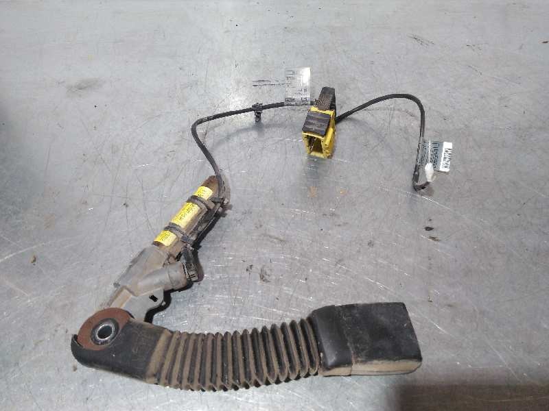 Recambio de pretensor airbag derecho para bmw x5 (e53) 3.0 turbodiesel cat referencia OEM IAM 8408760  