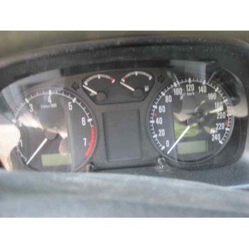 skoda octavia berlina (1u2) del año 2000