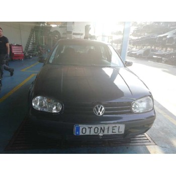 volkswagen golf iv berlina (1j1) del año 2001