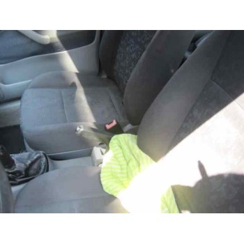 skoda octavia berlina (1u2) del año 2000