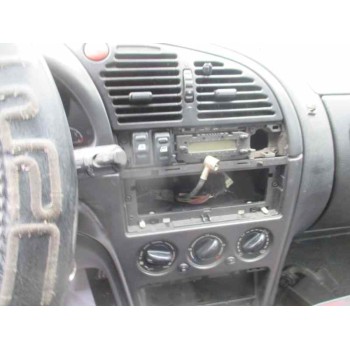 citroën xsara berlina del año 1999