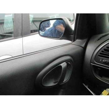 citroën xsara berlina del año 1999