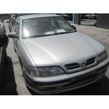 nissan primera berlina (p11) del año 1999