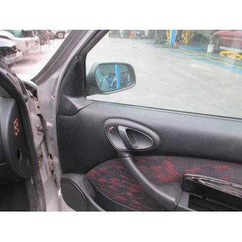 citroën xsara berlina del año 1999