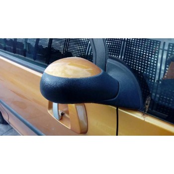 peugeot 1007 del año 2006