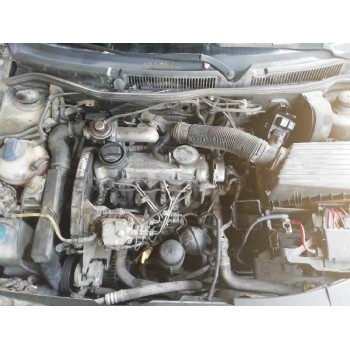 volkswagen golf iv berlina (1j1) del año 2001