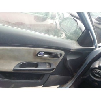 seat ibiza (6l1) del año 2002