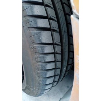 peugeot 1007 del año 2006