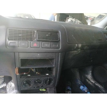 volkswagen golf iv berlina (1j1) del año 2001