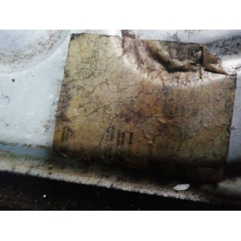 seat ibiza (6l1) del año 2002