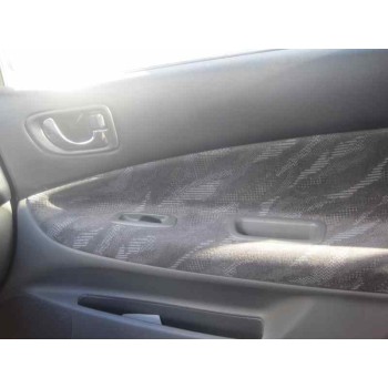 mitsubishi galant berlina (ea0) del año 2000