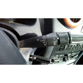 peugeot 1007 del año 2006