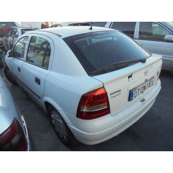 opel astra g berlina del año 2002