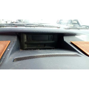 peugeot 1007 del año 2006