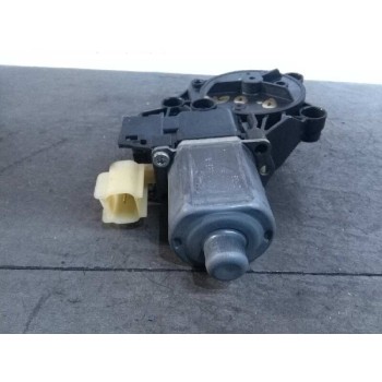 Recambio de motor elevalunas delantero derecho para ford fiesta (cb1) titanium referencia OEM IAM 0130822407  