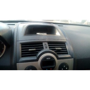 renault megane ii berlina 5p del año 2004