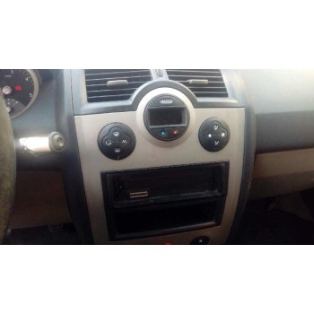 renault megane ii berlina 5p del año 2004