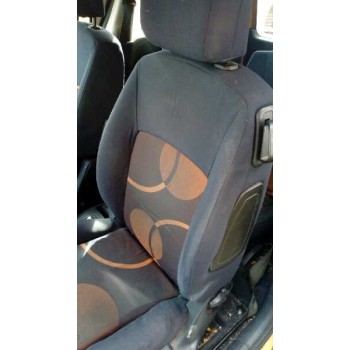 peugeot 1007 del año 2006