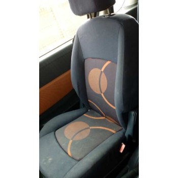 peugeot 1007 del año 2006