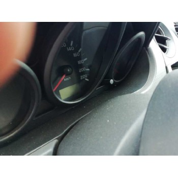 mitsubishi colt berlina 5 (z30a) del año 2006