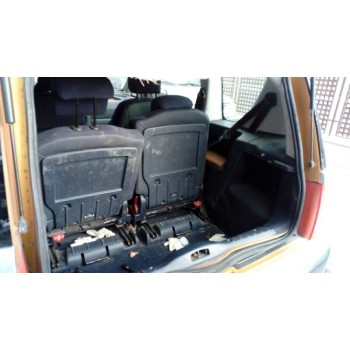 peugeot 1007 del año 2006