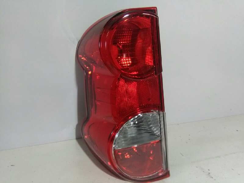 Recambio de piloto trasero izquierdo para nissan nv 200 (m20) referencia OEM IAM 26555BJ00A NUEVO 