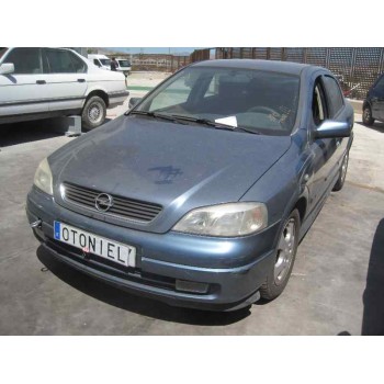 opel astra g berlina del año 2001