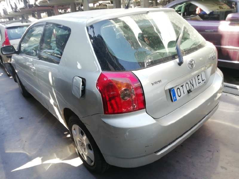 TOYOTA COROLLA (E12)