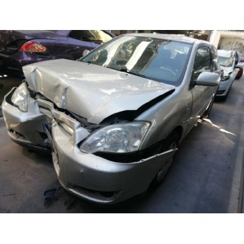 toyota corolla (e12) del año 2004