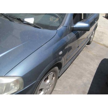 opel astra g berlina del año 2001