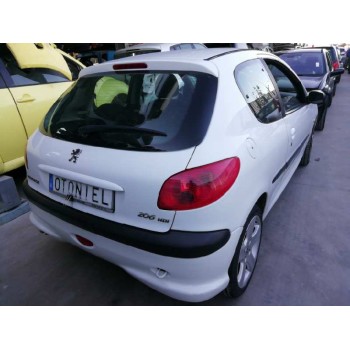 peugeot 206 berlina del año 2004