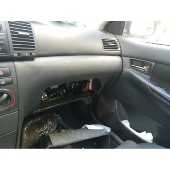 toyota corolla (e12) del año 2004