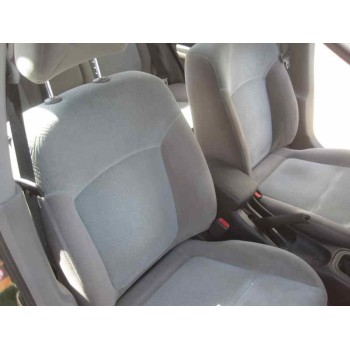 nissan almera (n16/e) del año 2001